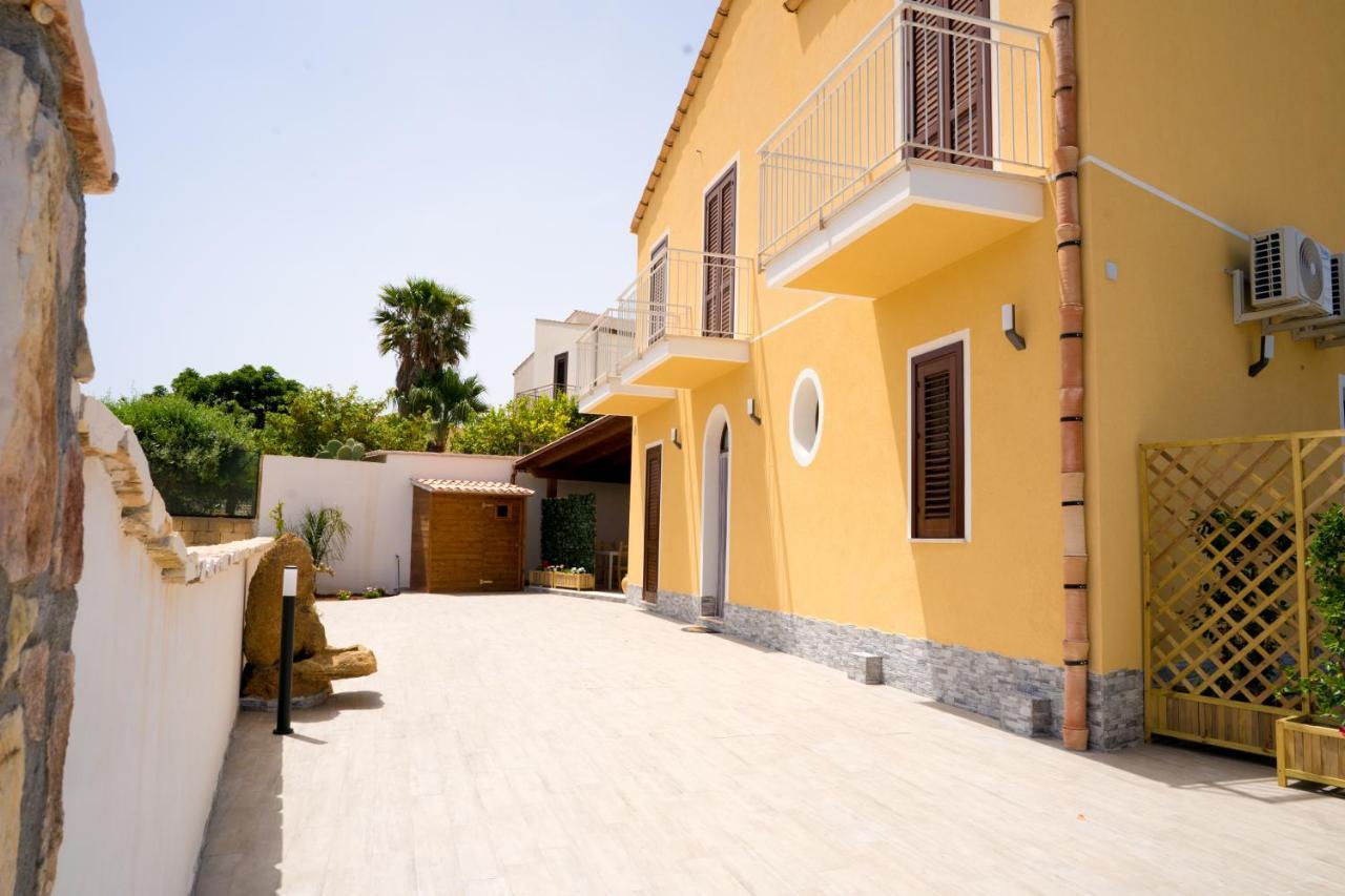 Bed and Breakfast Dove Sorge Il Sole Кустоначі Номер фото