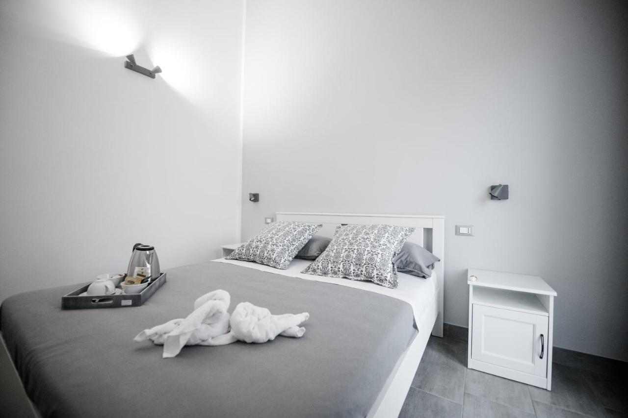 Bed and Breakfast Dove Sorge Il Sole Кустоначі Екстер'єр фото